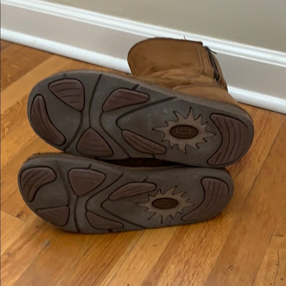 UGG Boots - Picture 6 of 10